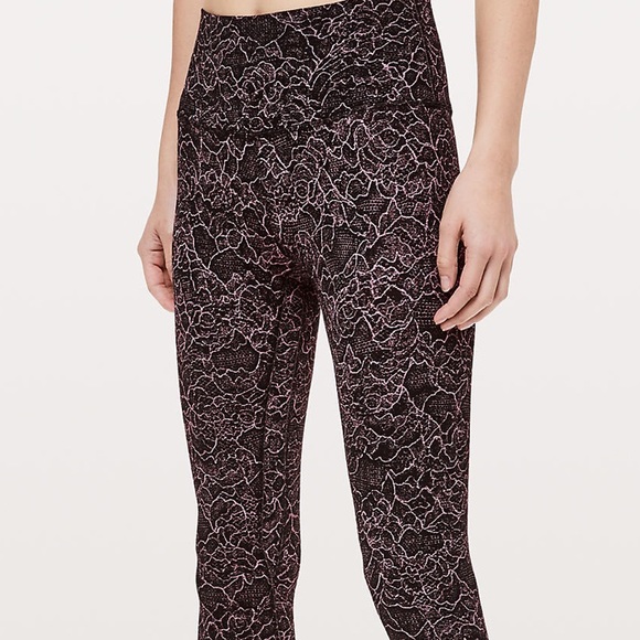 ISO- lululemon align crop - Picture 2 of 3